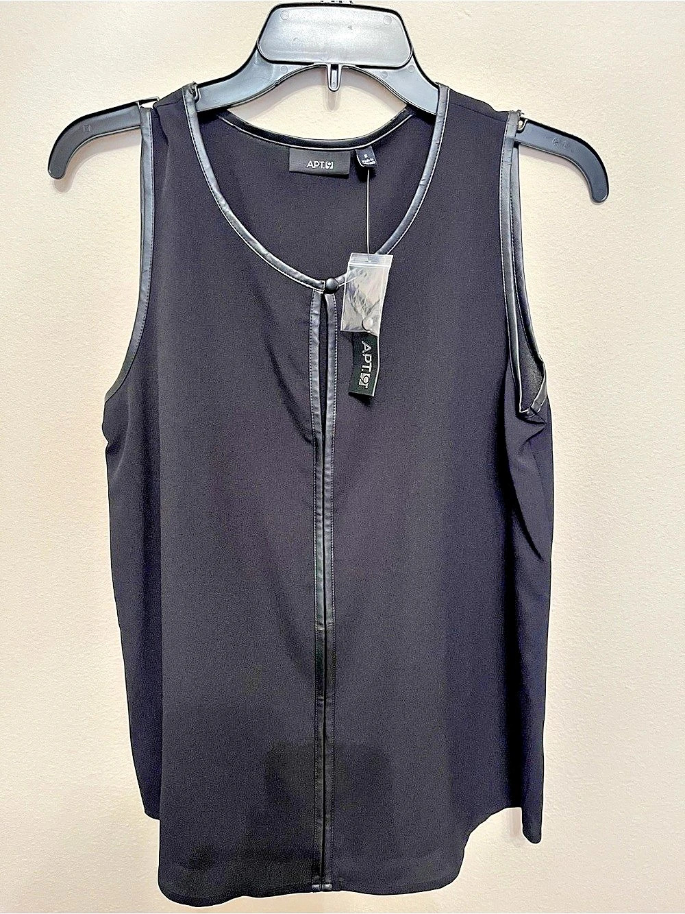NWT Black Sleeveless Top with piping size S